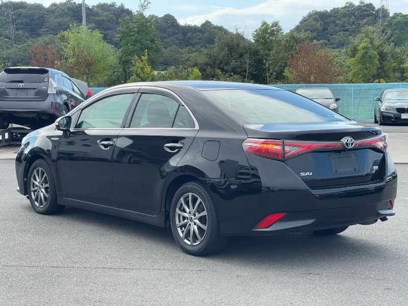 2017 Toyota Sai thumbnail