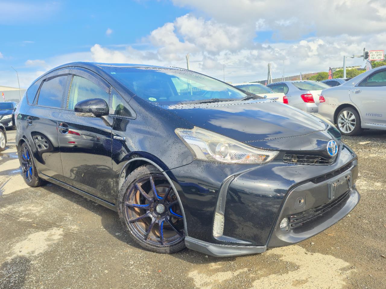 2015 Toyota Prius thumbnail