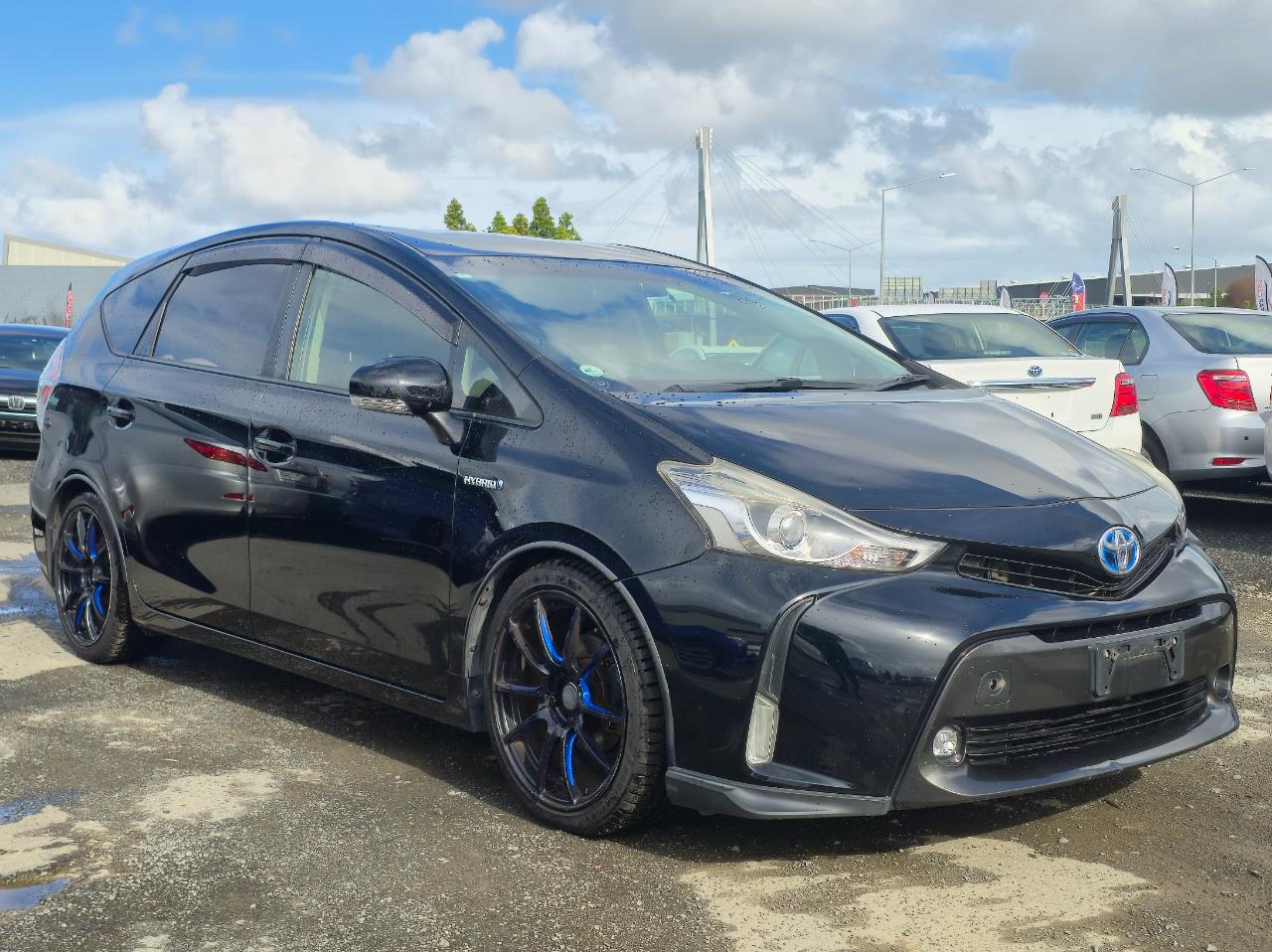 2015 Toyota Prius thumbnail