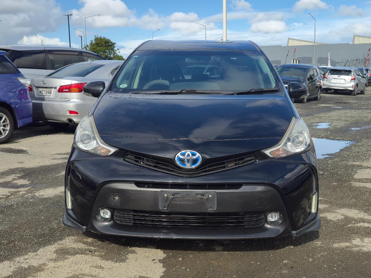 2015 Toyota Prius thumbnail