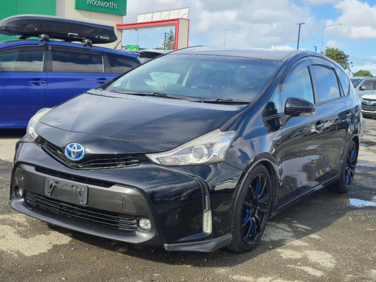 2015 Toyota Prius thumbnail