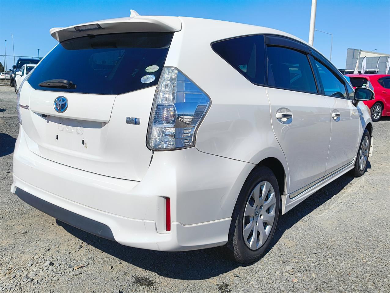 2013 Toyota Prius thumbnail