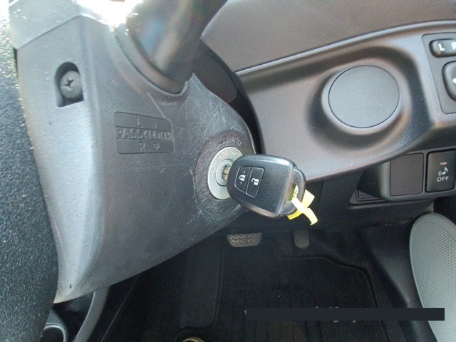 2012 Toyota Aqua thumbnail