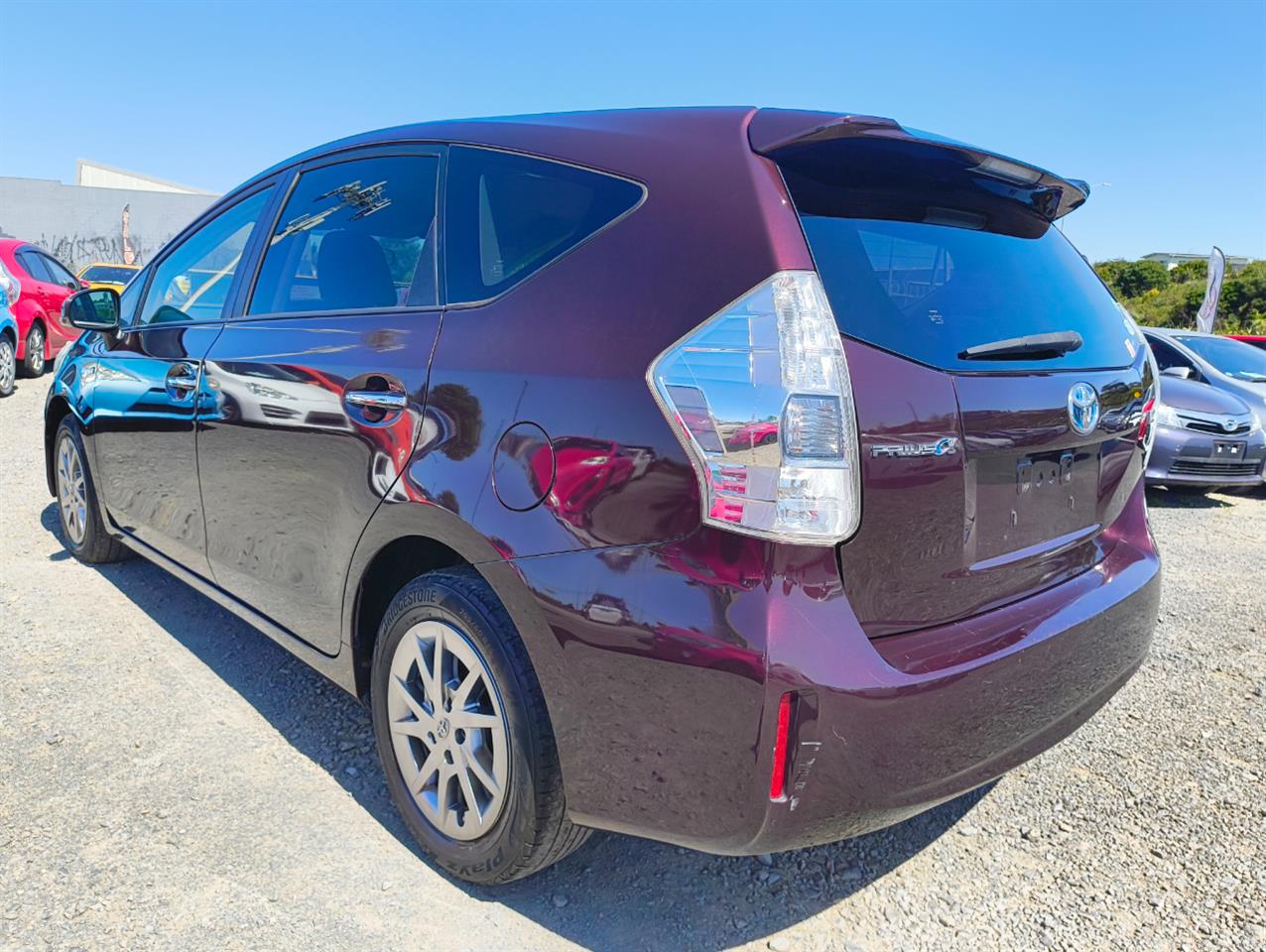 2014 Toyota Prius thumbnail