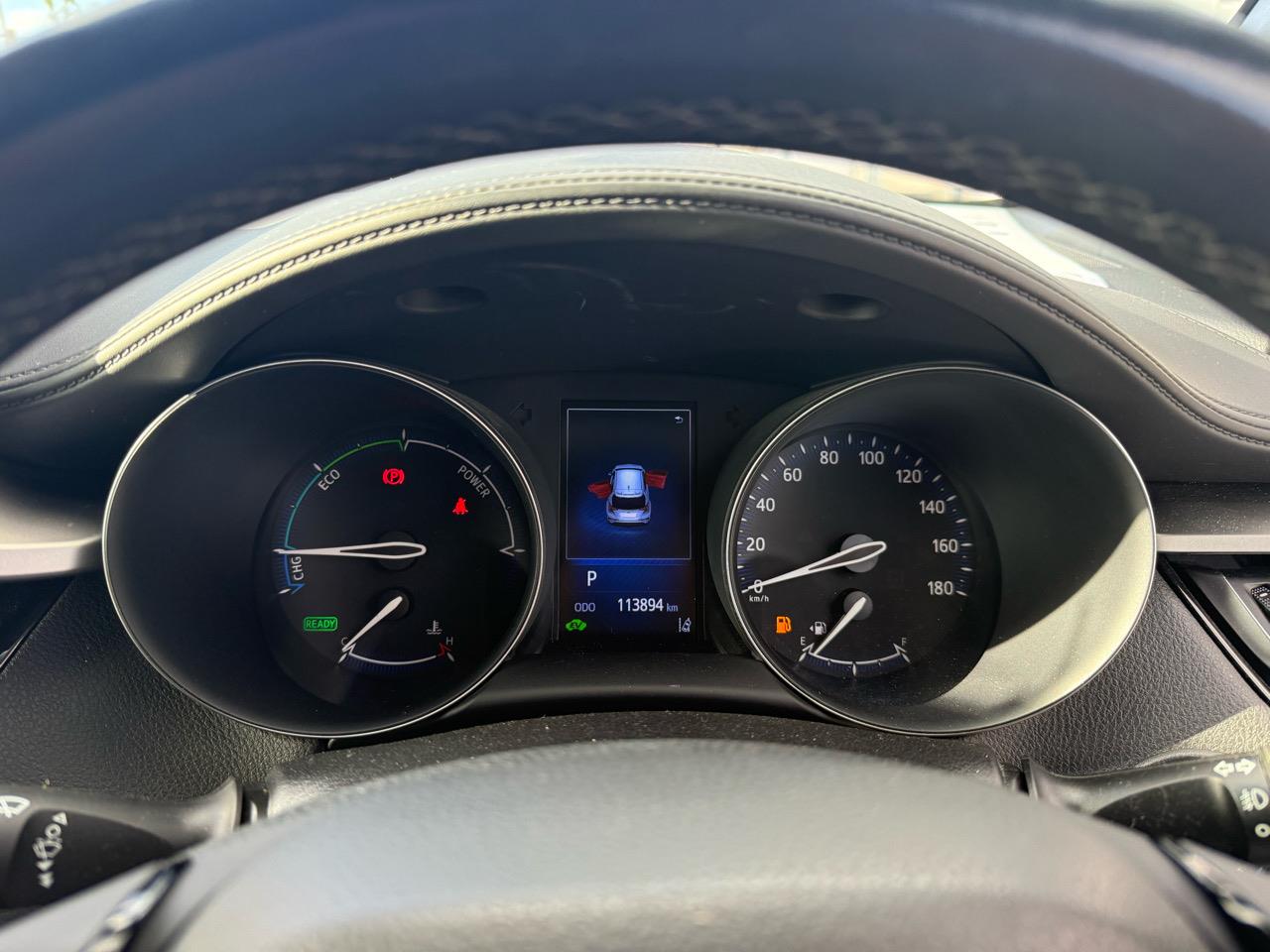 2017 Toyota C-HR thumbnail