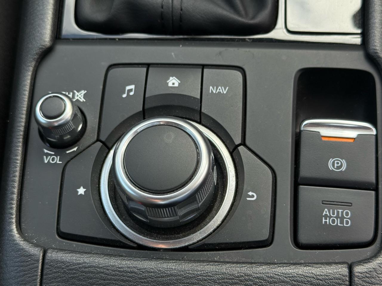 2018 Mazda CX-3 thumbnail