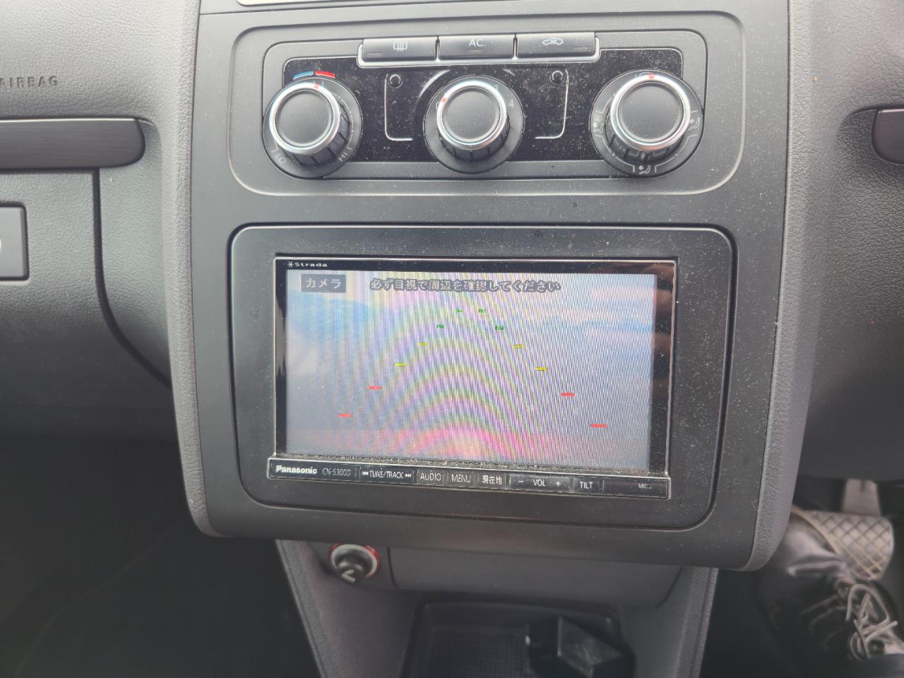 2011 Volkswagen Touran thumbnail