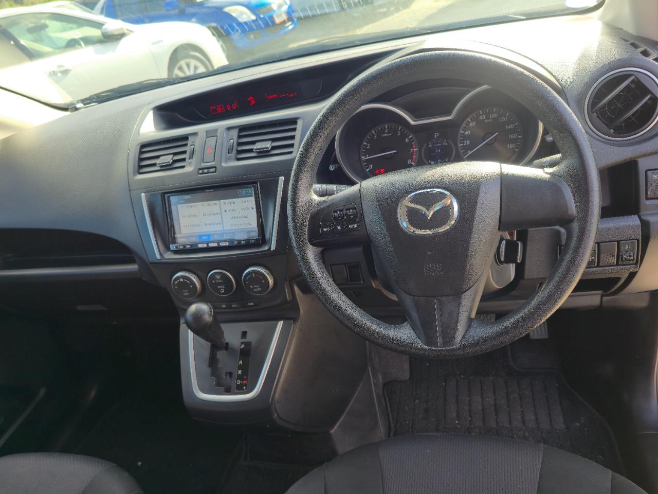 2013 Mazda Premacy thumbnail