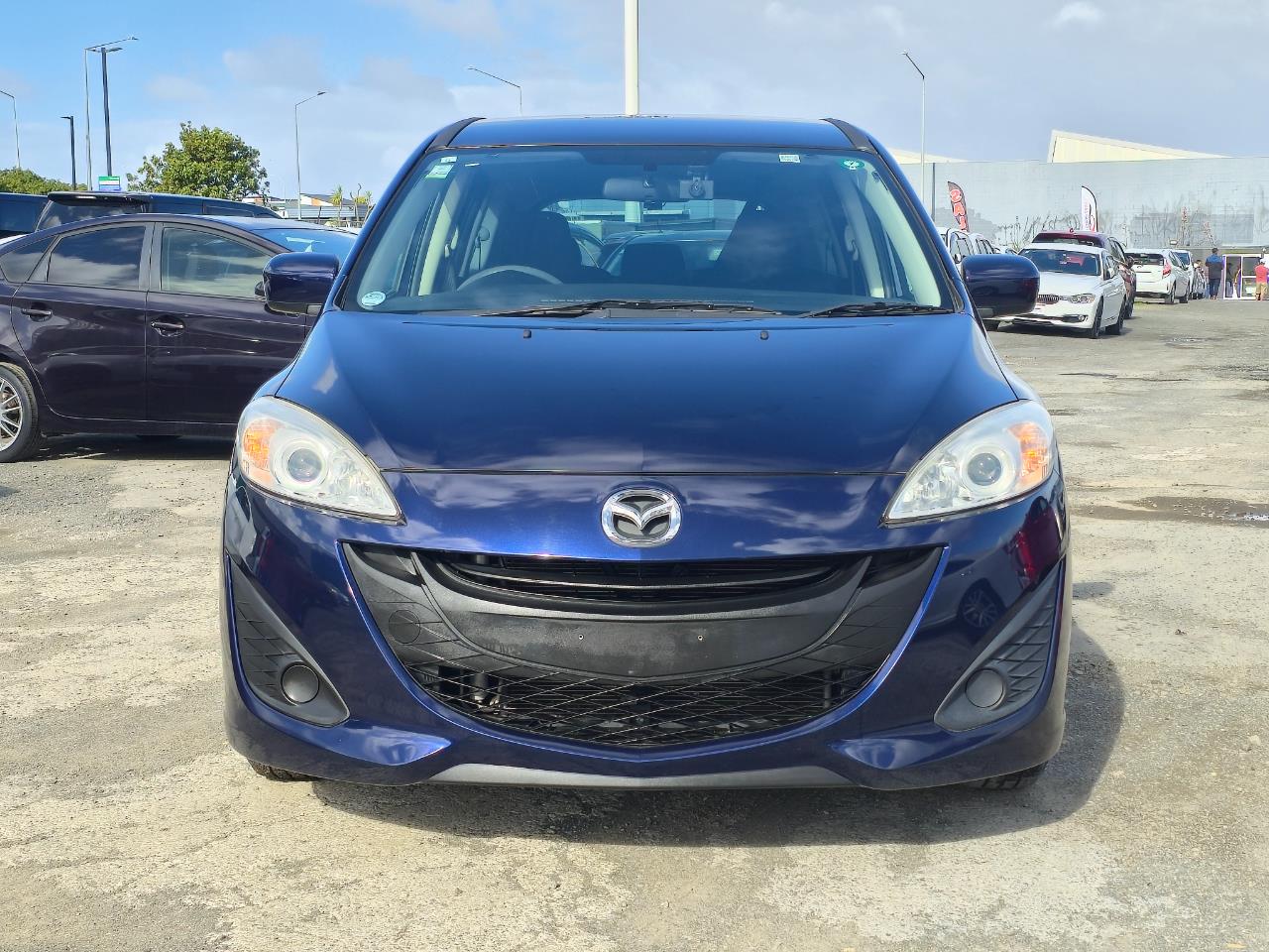 2013 Mazda Premacy thumbnail