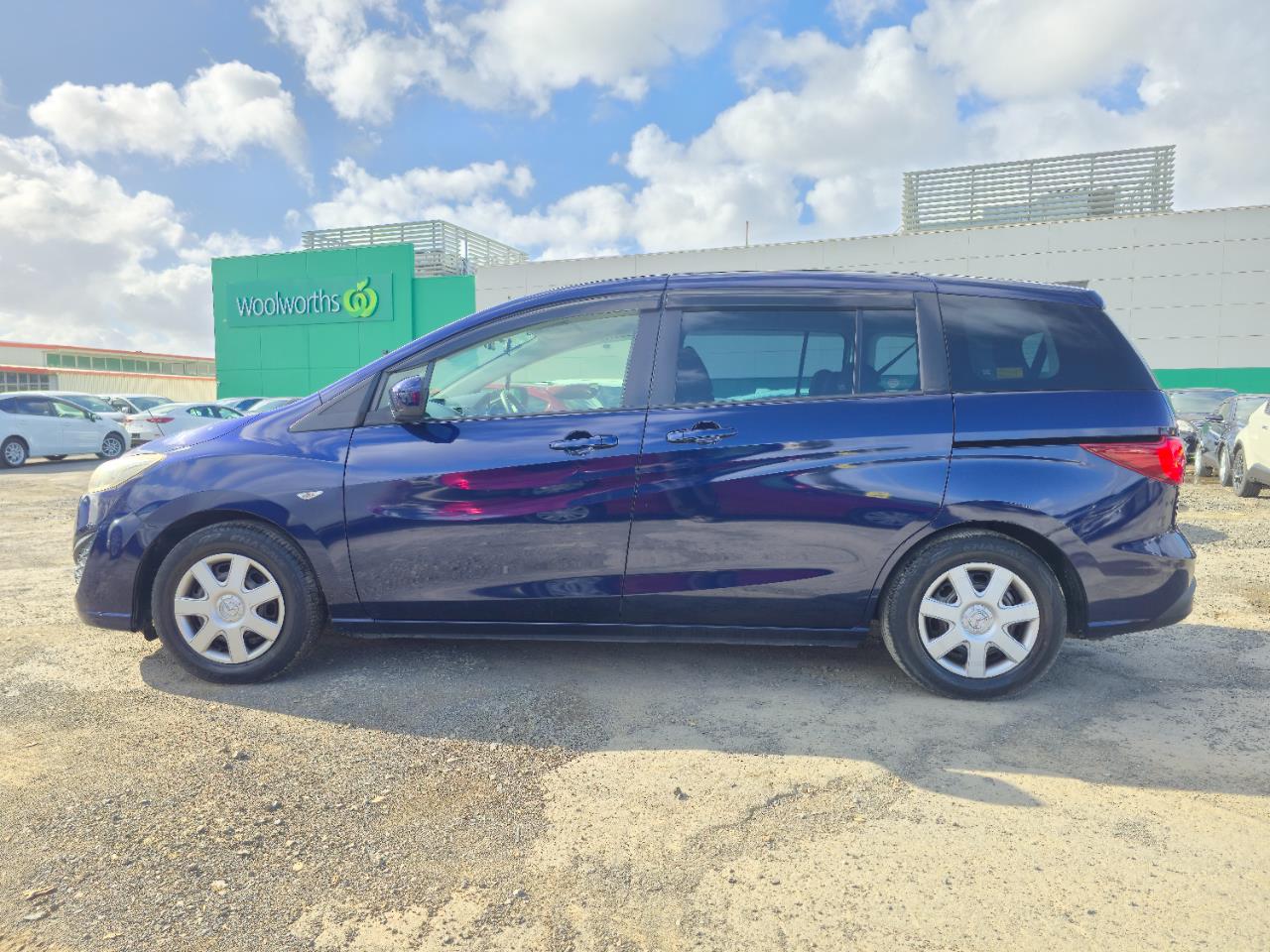 2013 Mazda Premacy thumbnail