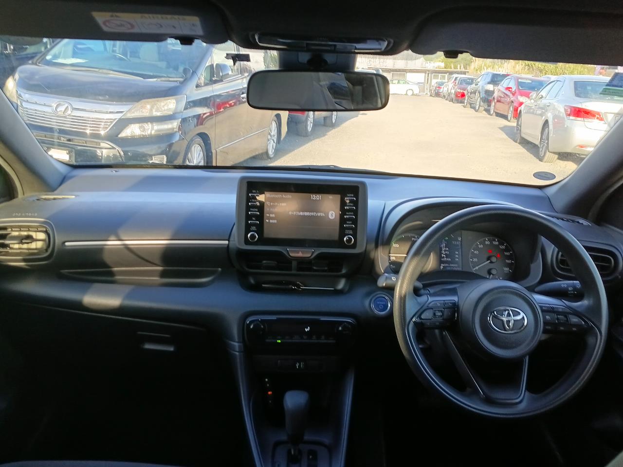 2021 Toyota Yaris thumbnail