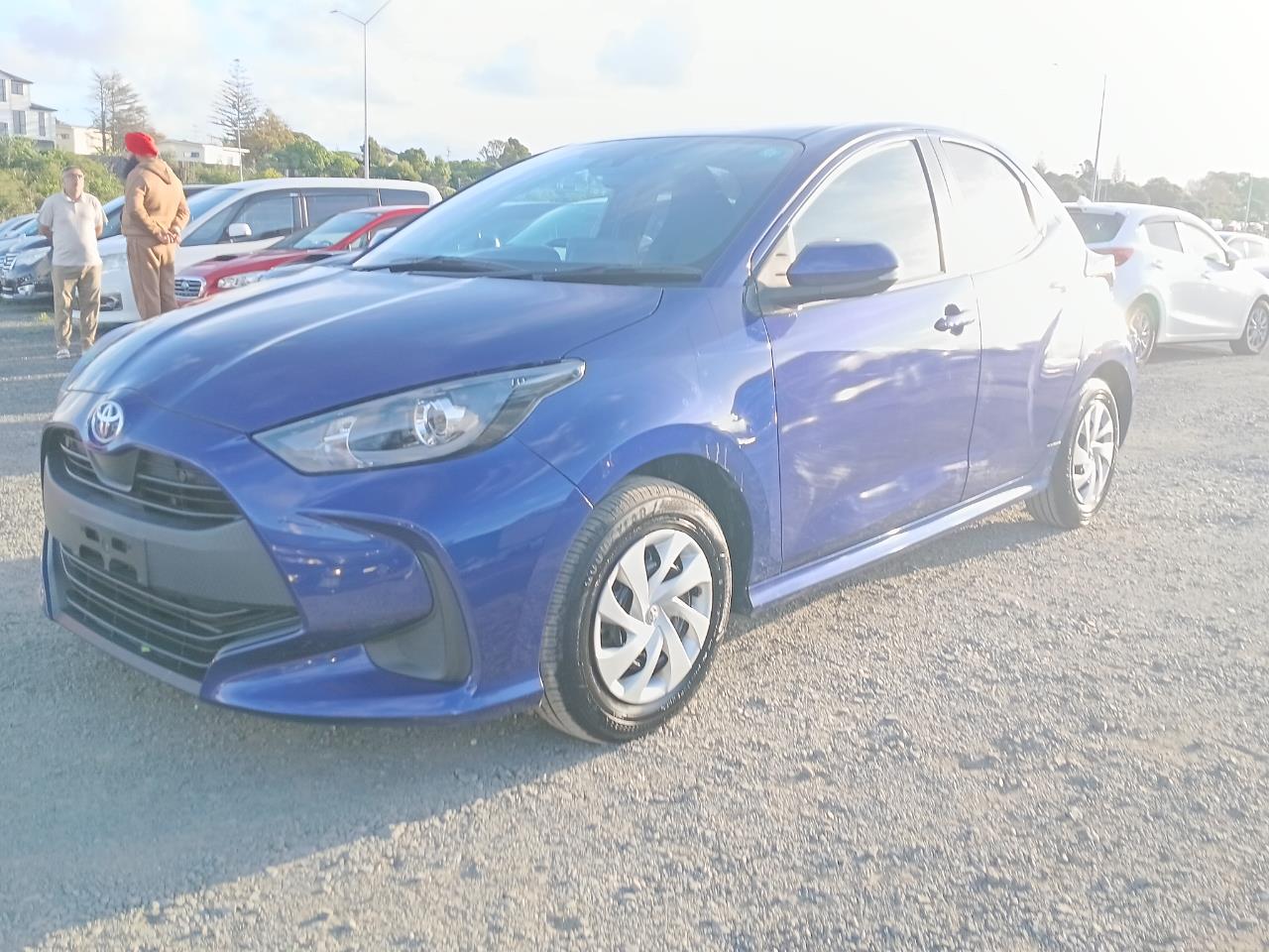 2021 Toyota Yaris thumbnail