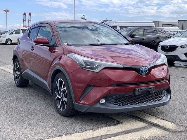 2018 Toyota C-HR thumbnail