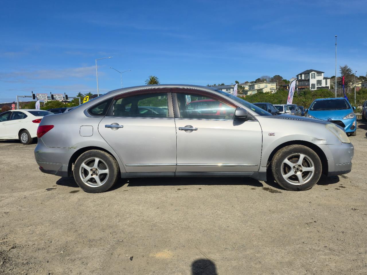 2007 Nissan Bluebird thumbnail