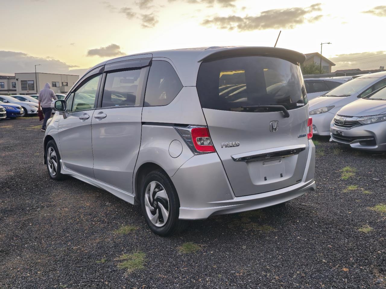 2015 Honda Freed thumbnail