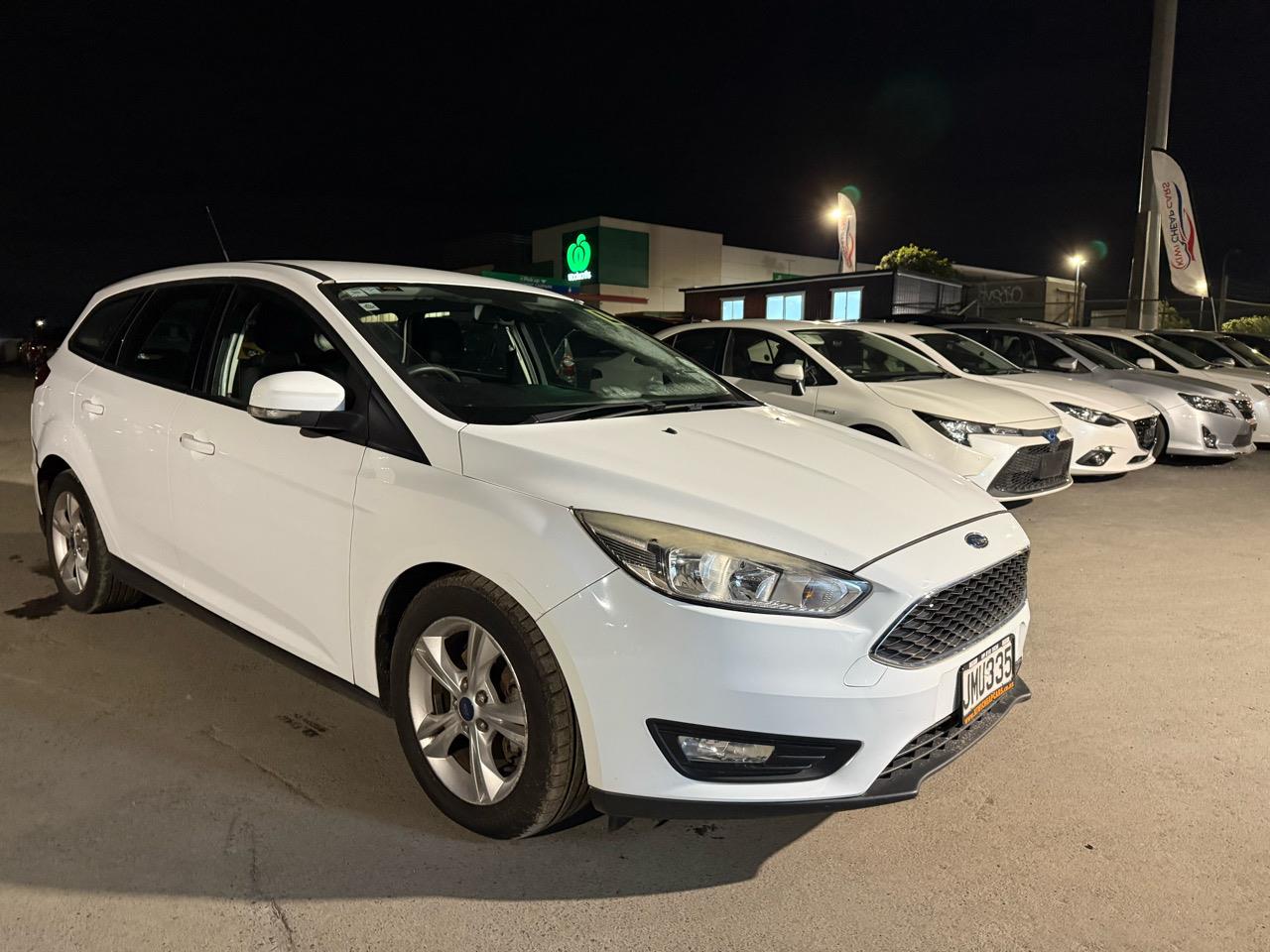 2015 Ford Focus thumbnail