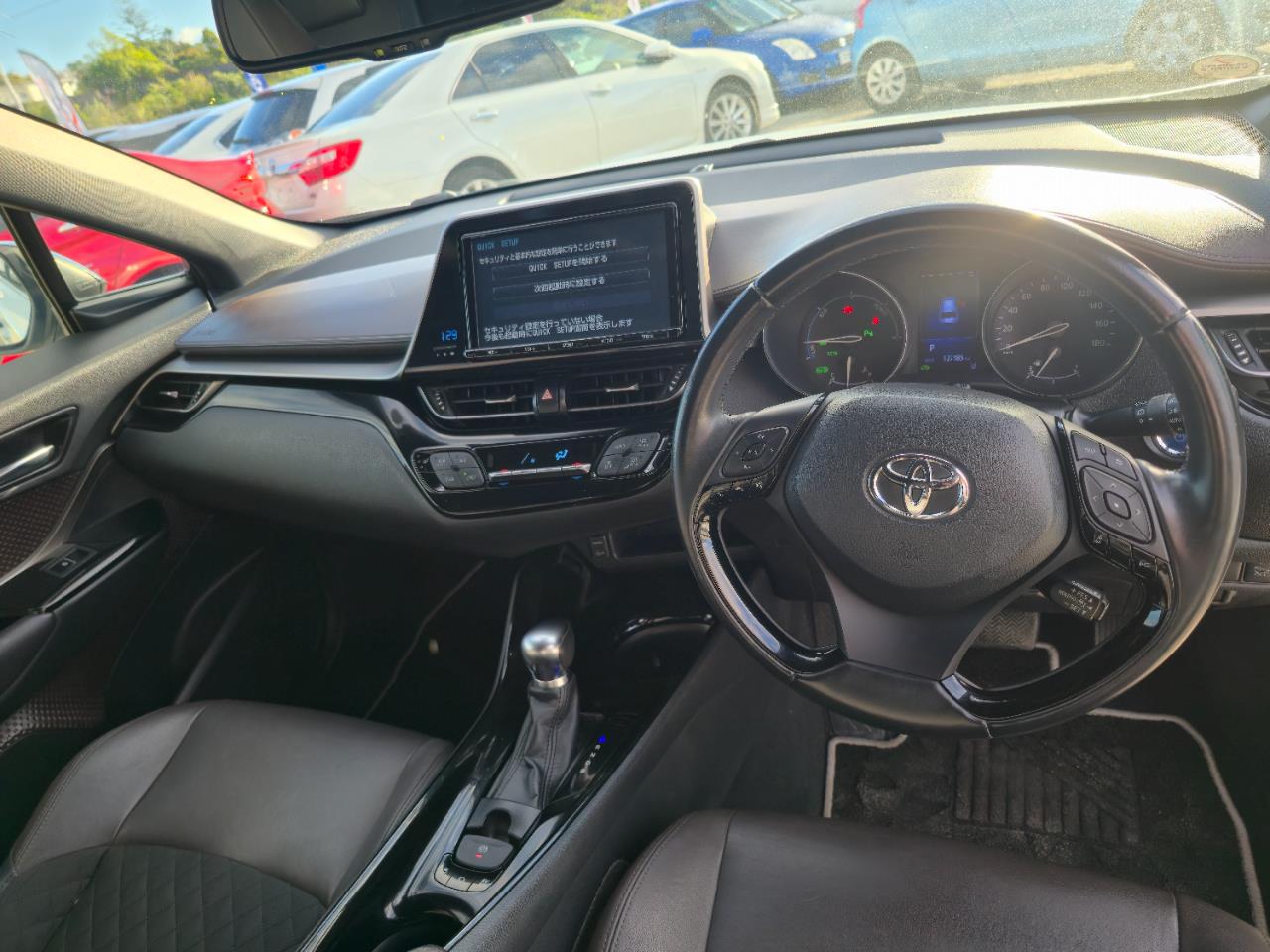 2018 Toyota C-HR thumbnail