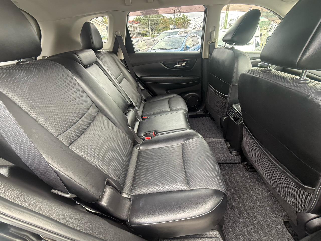 2018 Nissan X-Trail thumbnail