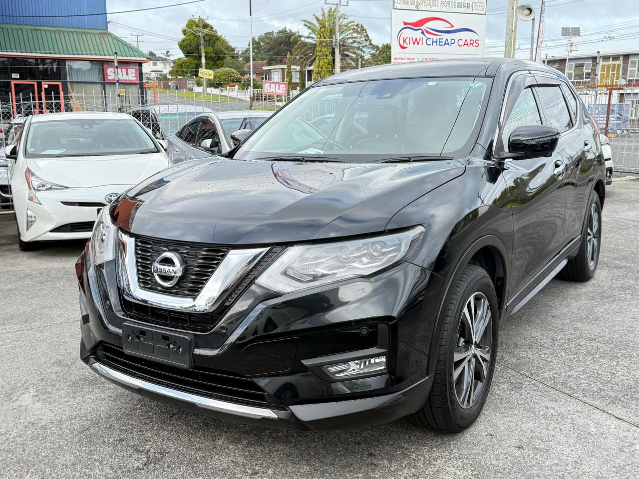 2018 Nissan X-Trail thumbnail