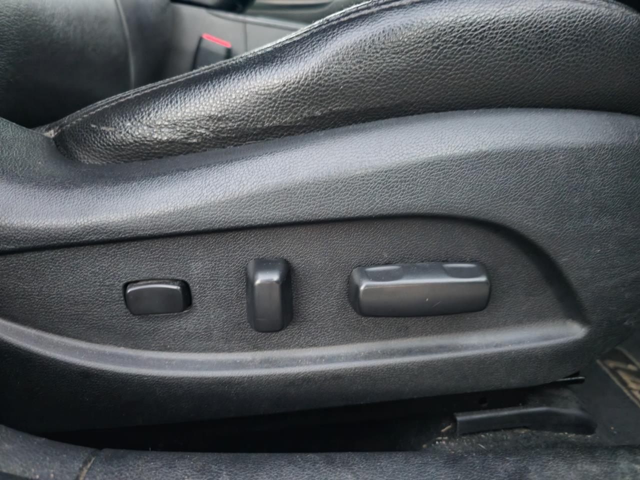2012 Hyundai I45 thumbnail