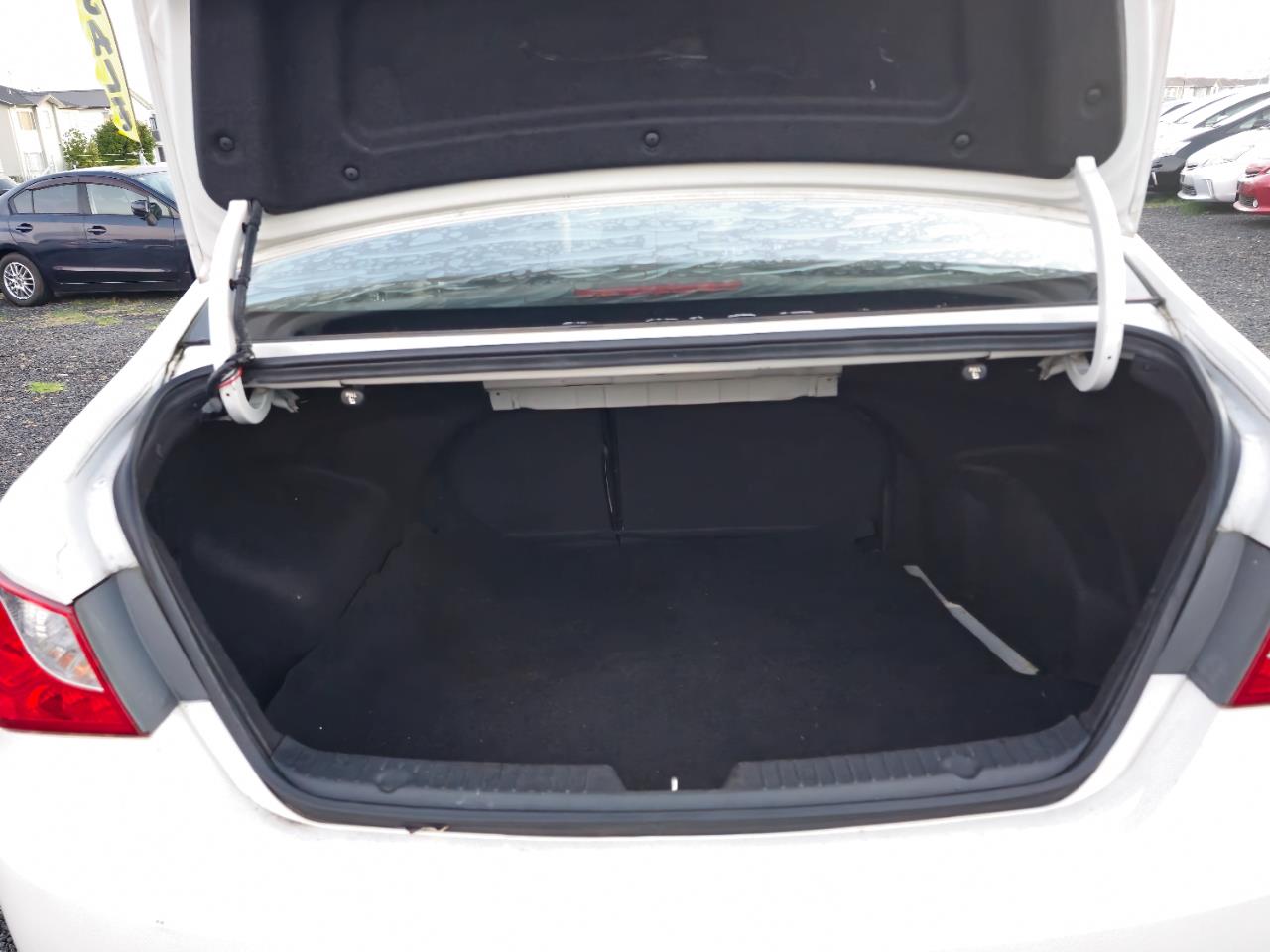 2012 Hyundai I45 thumbnail