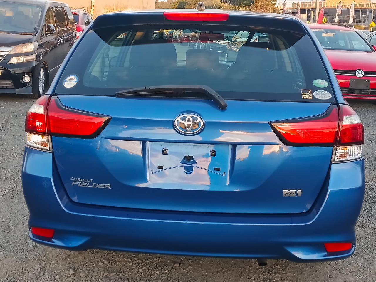 2016 Toyota Corolla thumbnail