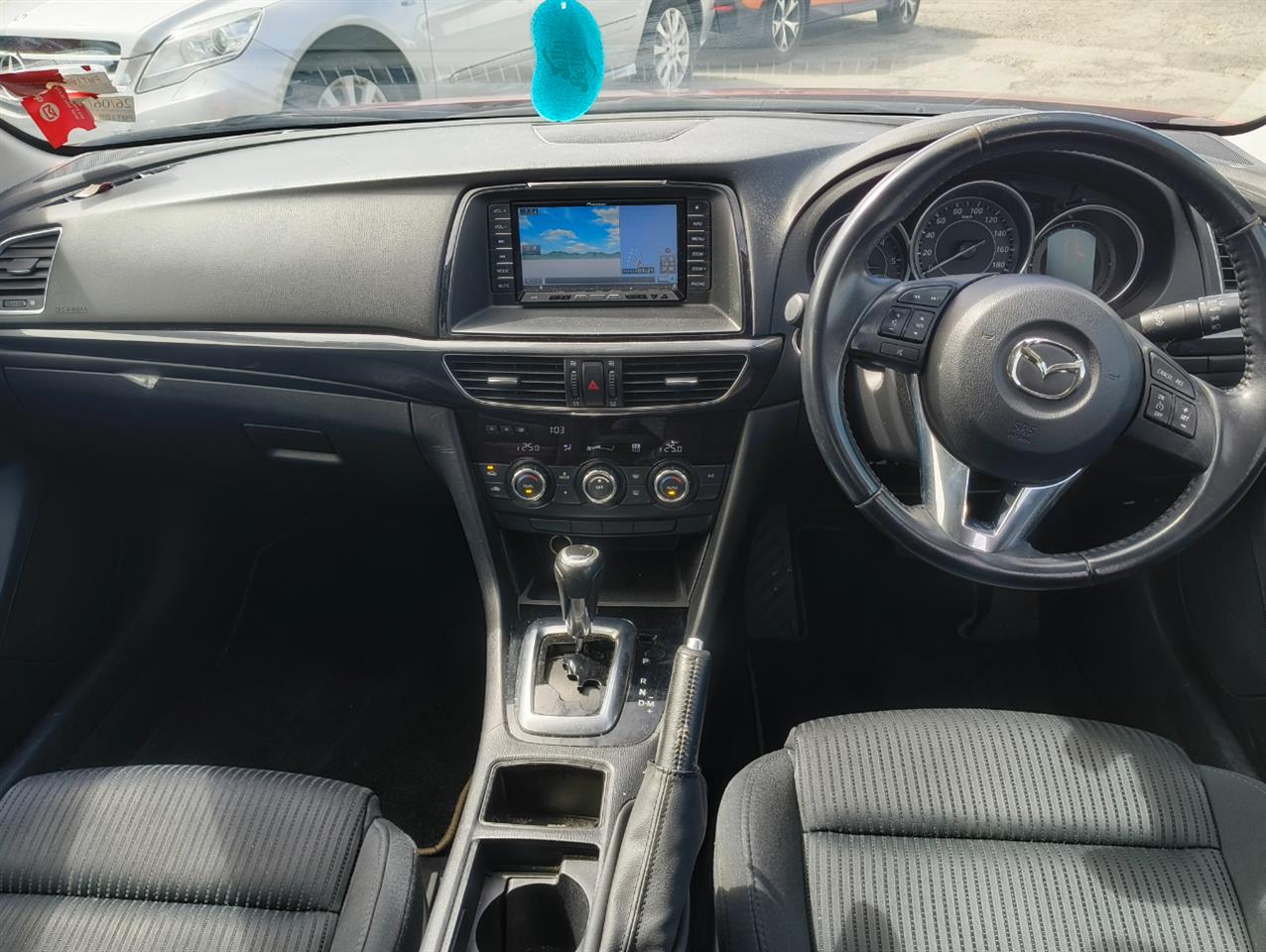 2013 Mazda Atenza thumbnail