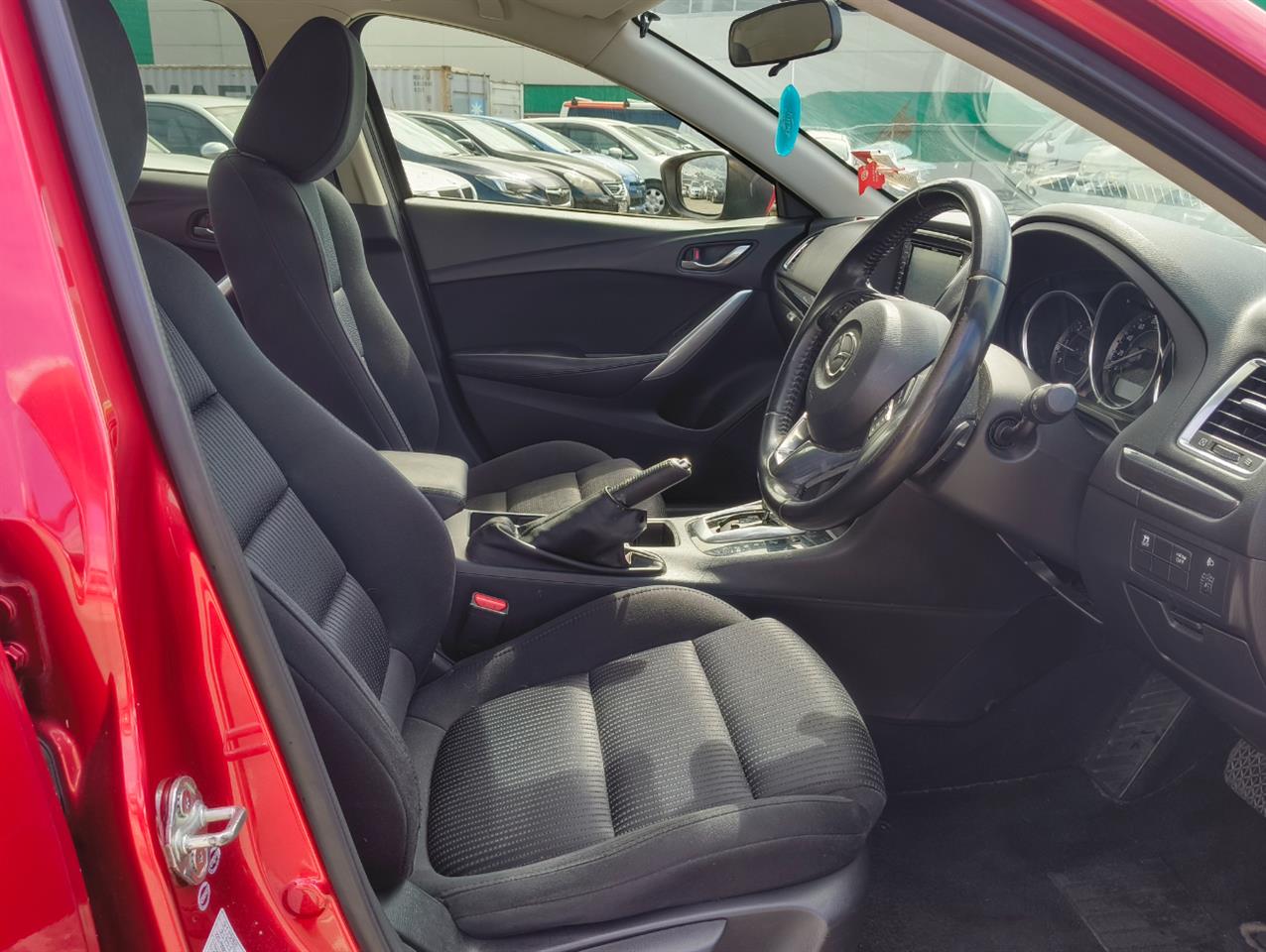 2013 Mazda Atenza thumbnail
