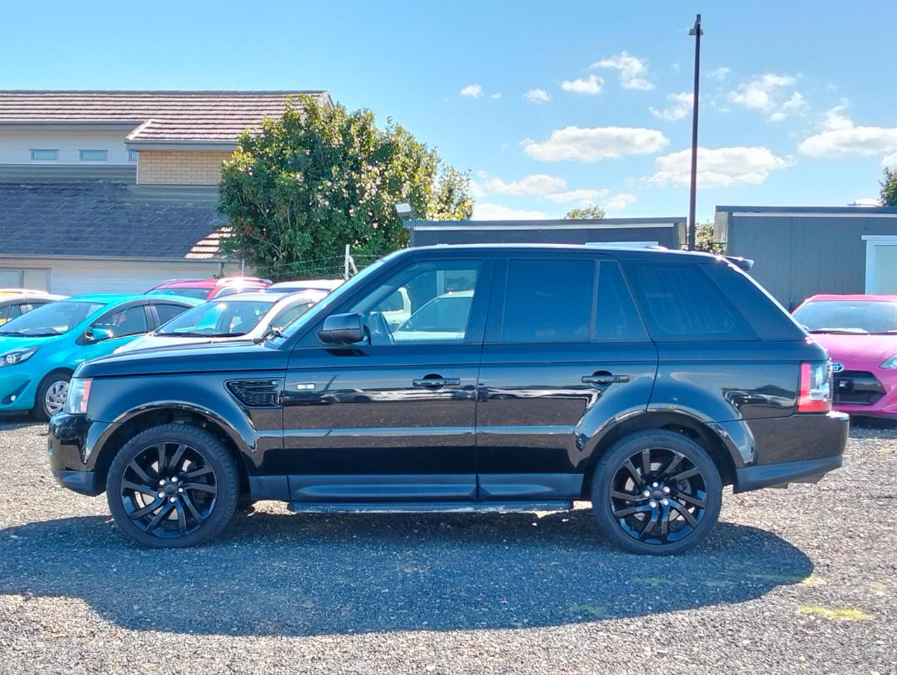 2013 Land Rover Range thumbnail