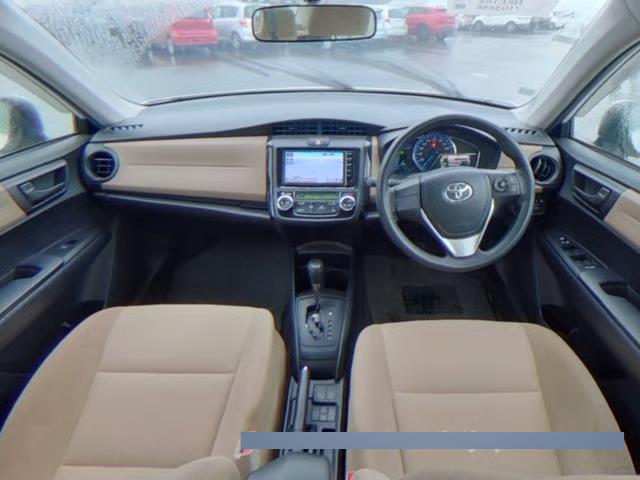 2015 Toyota Corolla thumbnail