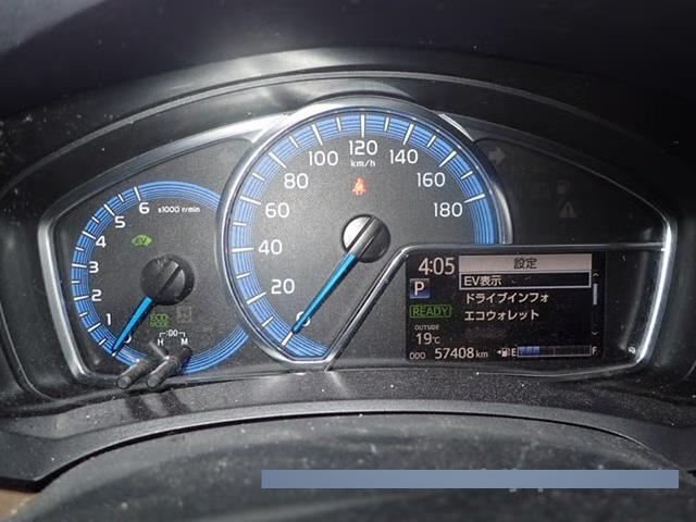 2015 Toyota Corolla thumbnail