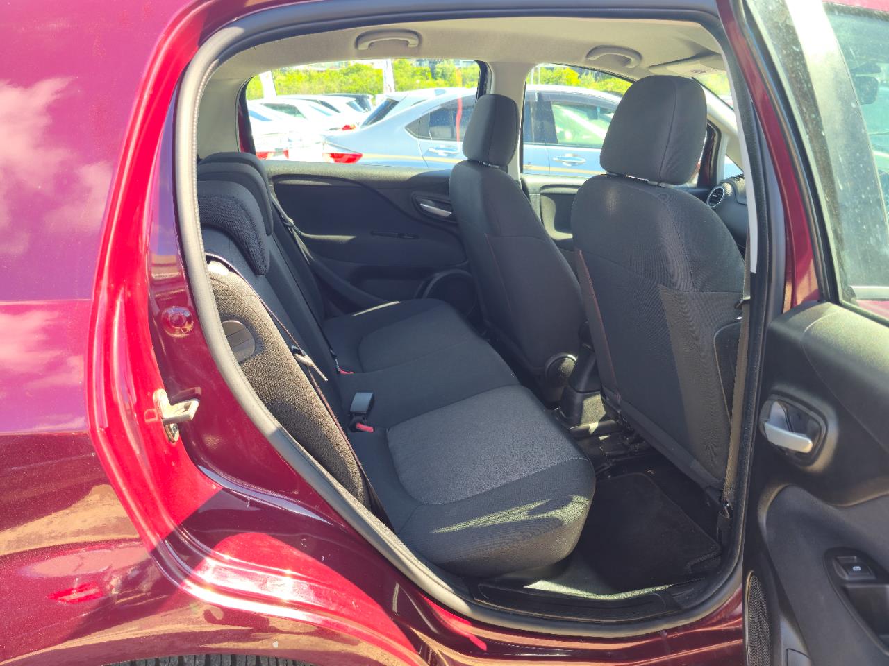 2015 Fiat Punto thumbnail
