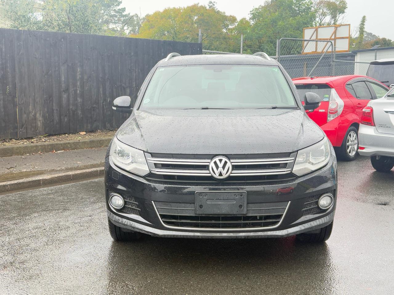 2015 Volkswagen Tiguan thumbnail