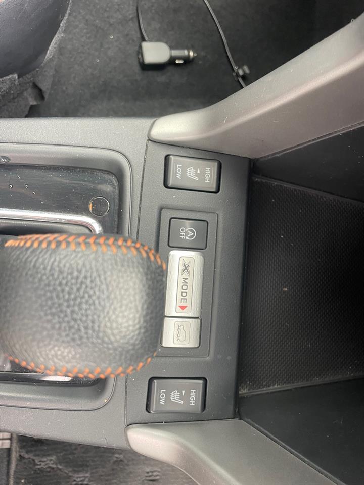 2015 Subaru Forester thumbnail