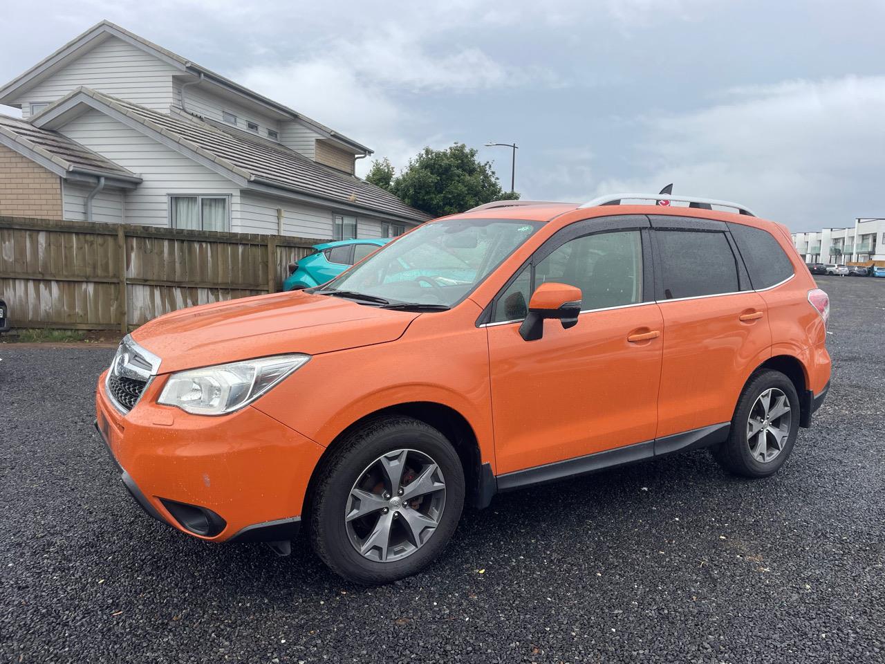 2015 Subaru Forester thumbnail