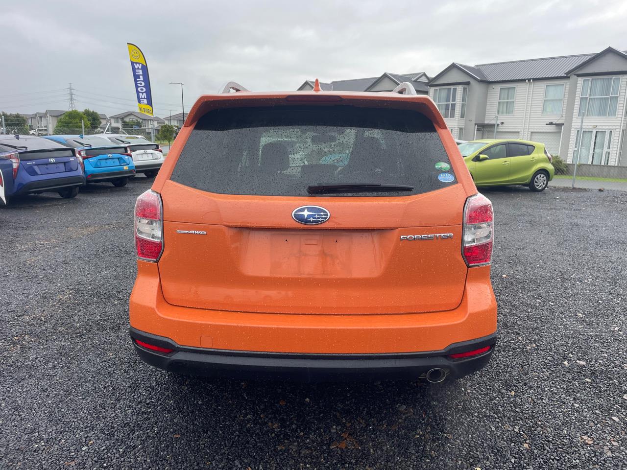 2015 Subaru Forester thumbnail