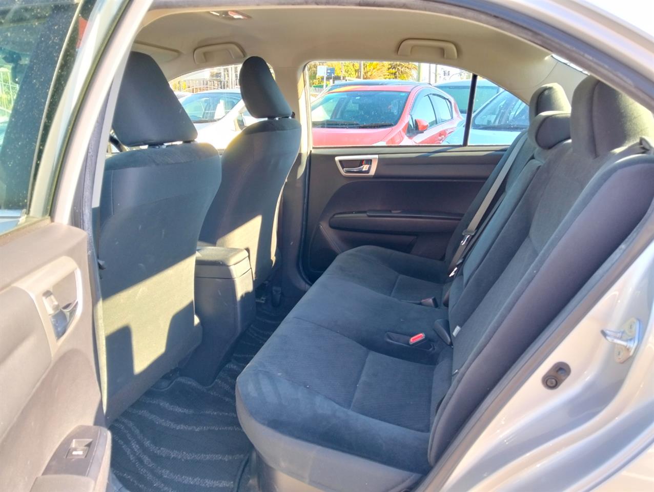 2014 Toyota Corolla thumbnail