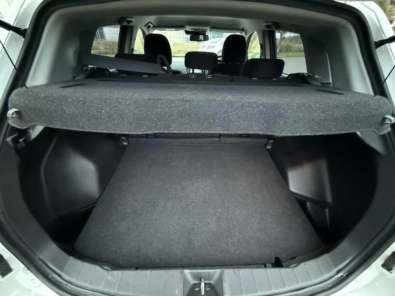 2017 Mitsubishi RVR thumbnail