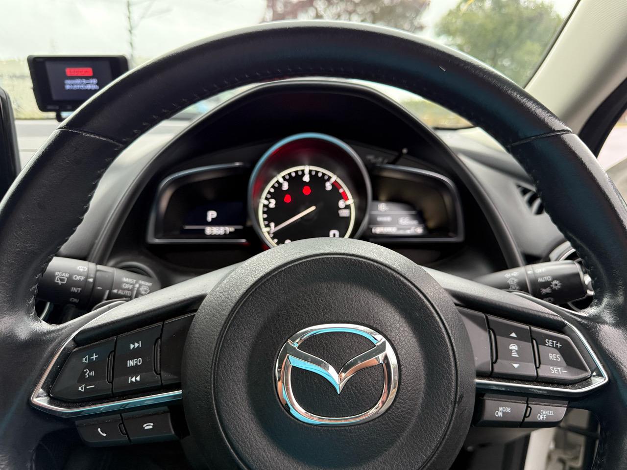 2019 Mazda CX thumbnail