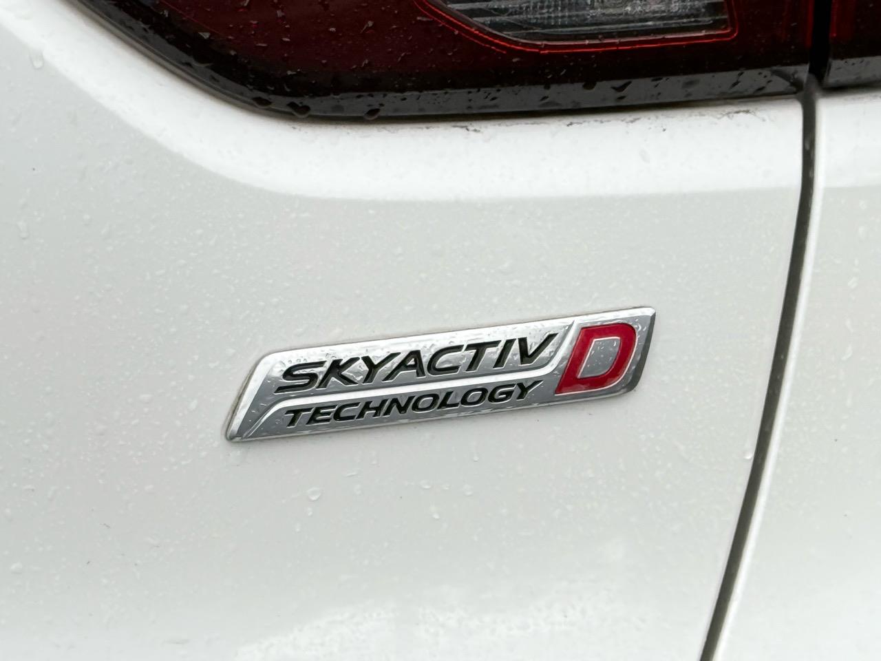 2019 Mazda CX thumbnail