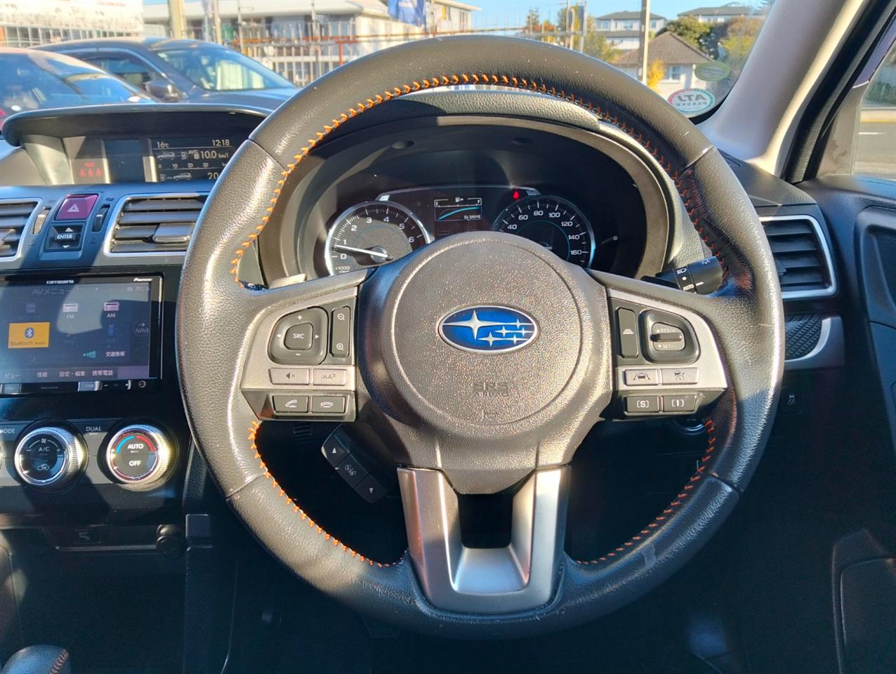 2016 Subaru Forester thumbnail