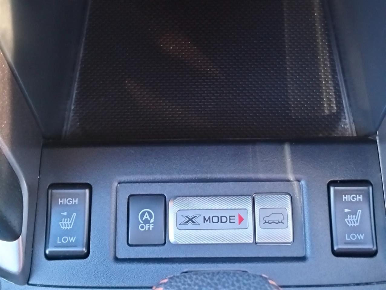 2016 Subaru Forester thumbnail
