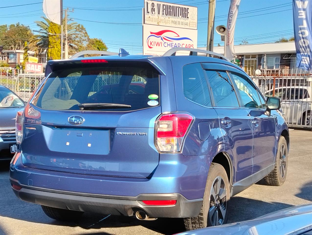 2016 Subaru Forester thumbnail
