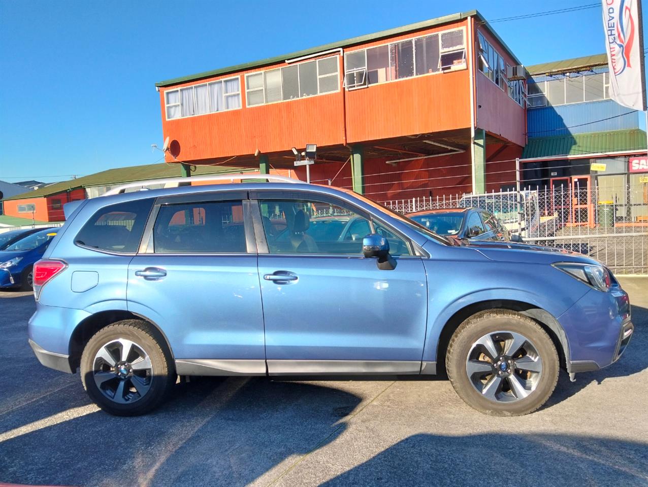 2016 Subaru Forester thumbnail