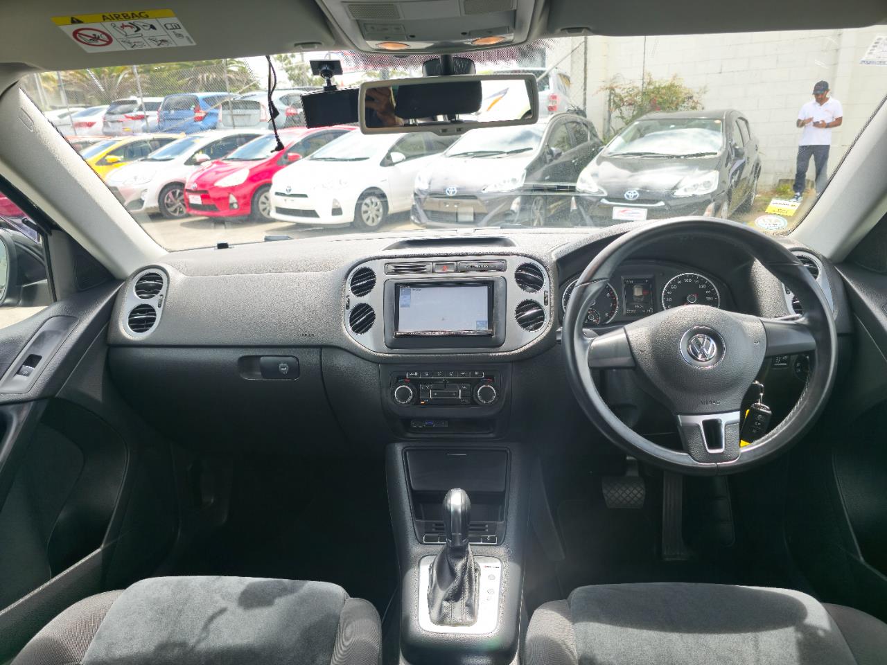2015 Volkswagen Tiguan thumbnail