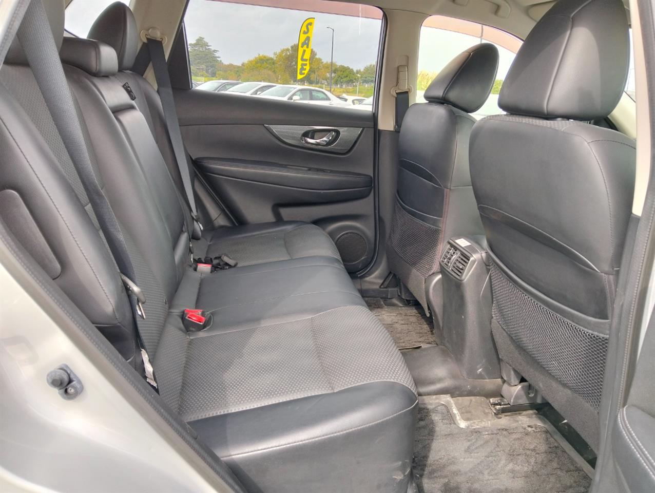 2014 Nissan X-Trail thumbnail