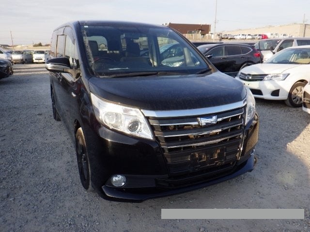 2015 Toyota Noah