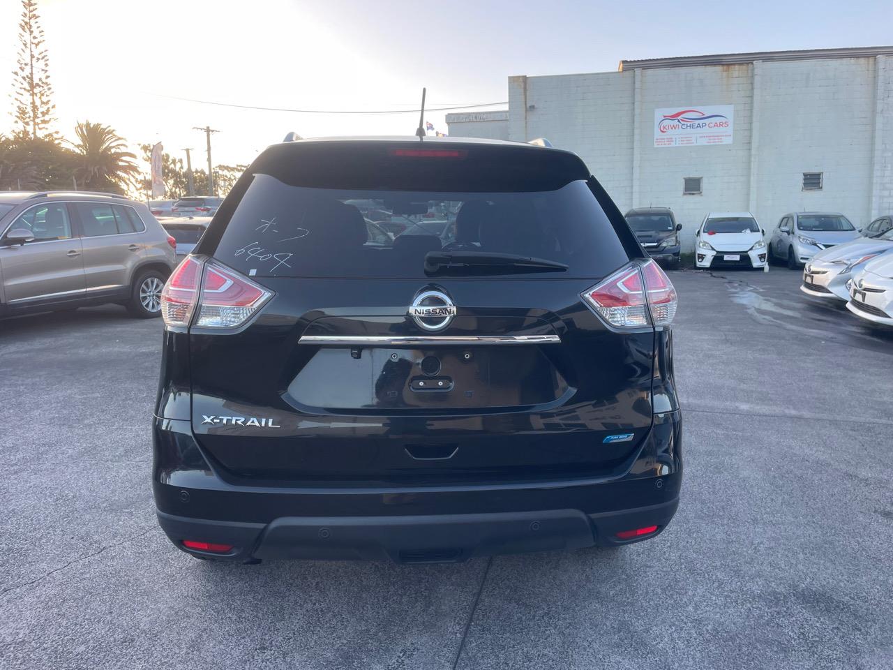 2014 Nissan X-Trail thumbnail