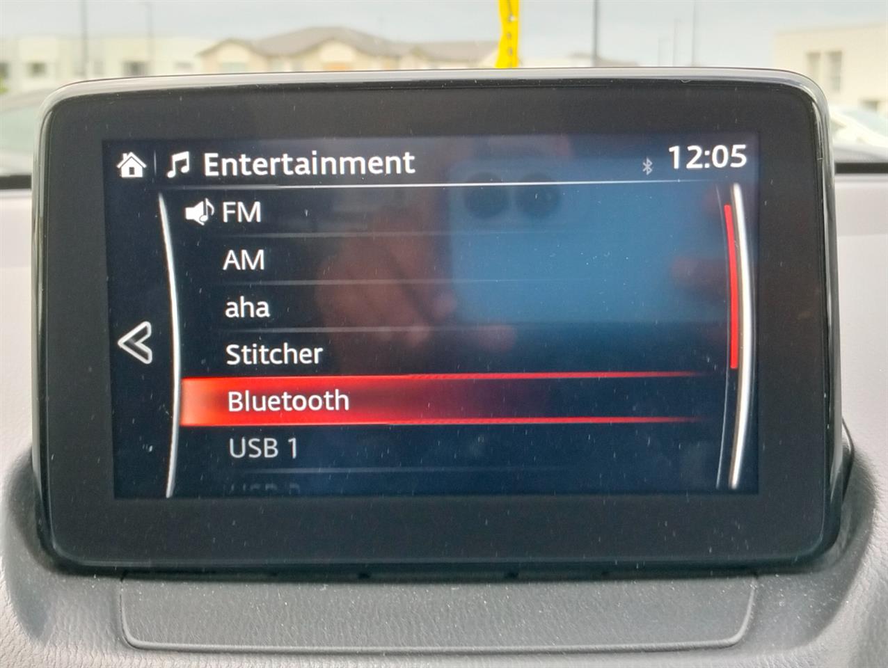 2019 Mazda 2 thumbnail