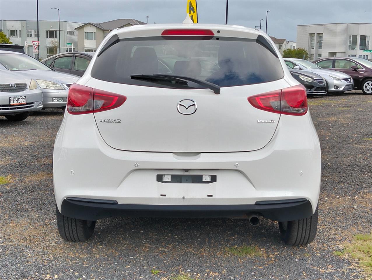 2019 Mazda 2 thumbnail